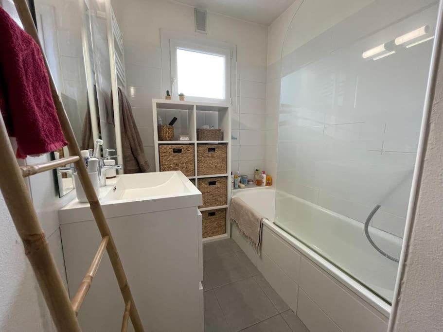 Apartamento Le Patio - Parking Gratuit Valence  Exterior foto